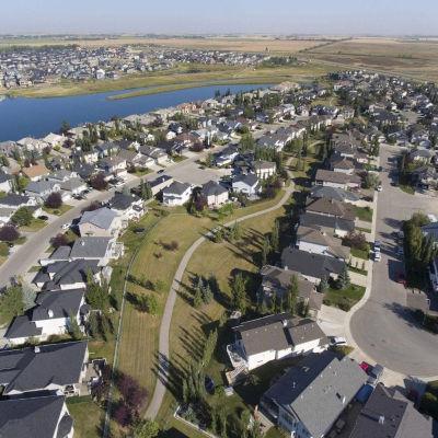 Chestermere, Alberta | Opportunity | Nutters